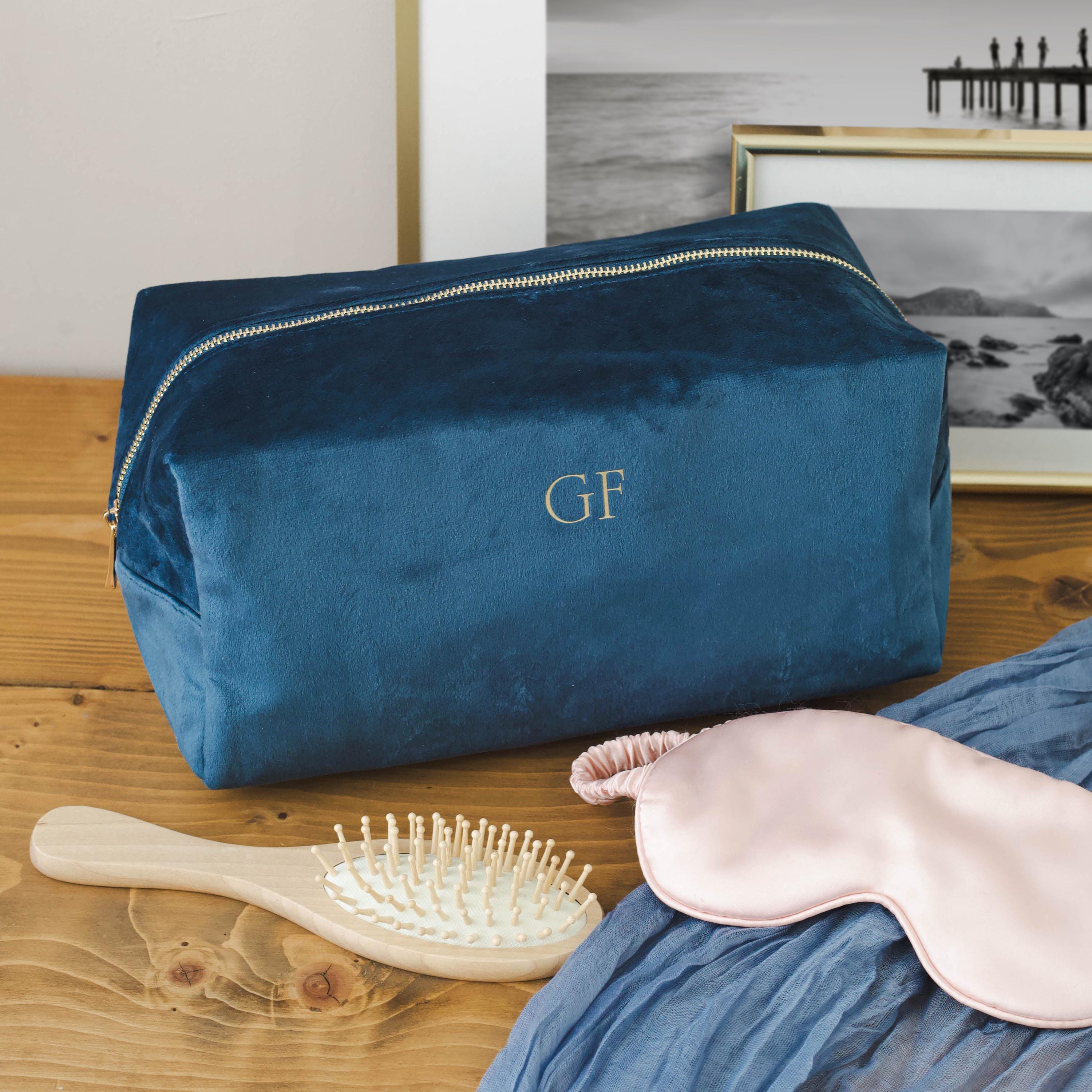 Personalised velvet toiletry case, wash bag, personalised initials makeup bag for her, valentines day gift, monogrammed gift, gift for her