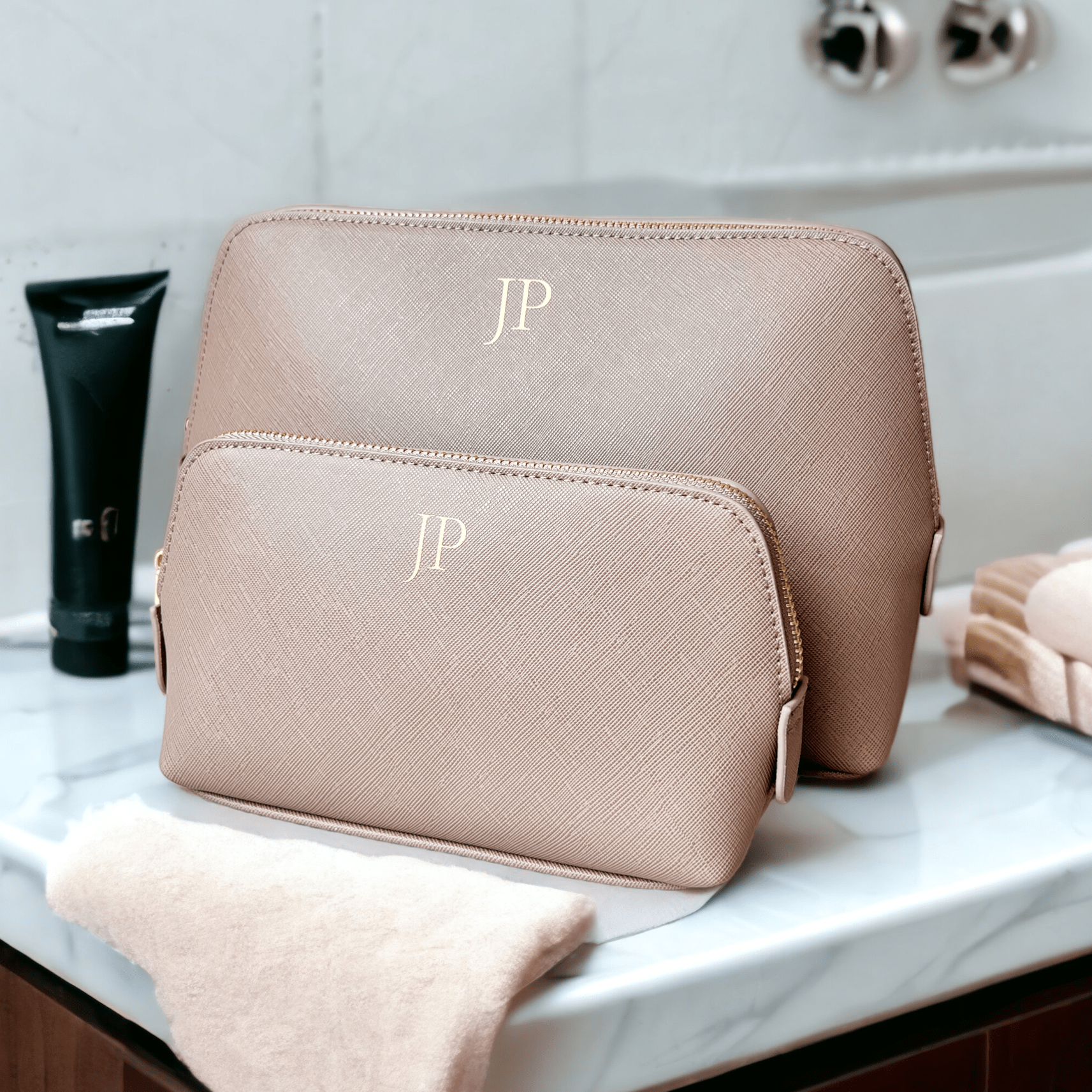 Personalised Makeup Bag – Custom Cosmetic Bag for Bridesmaids & Travel - Jessica Hollie GiftsBag