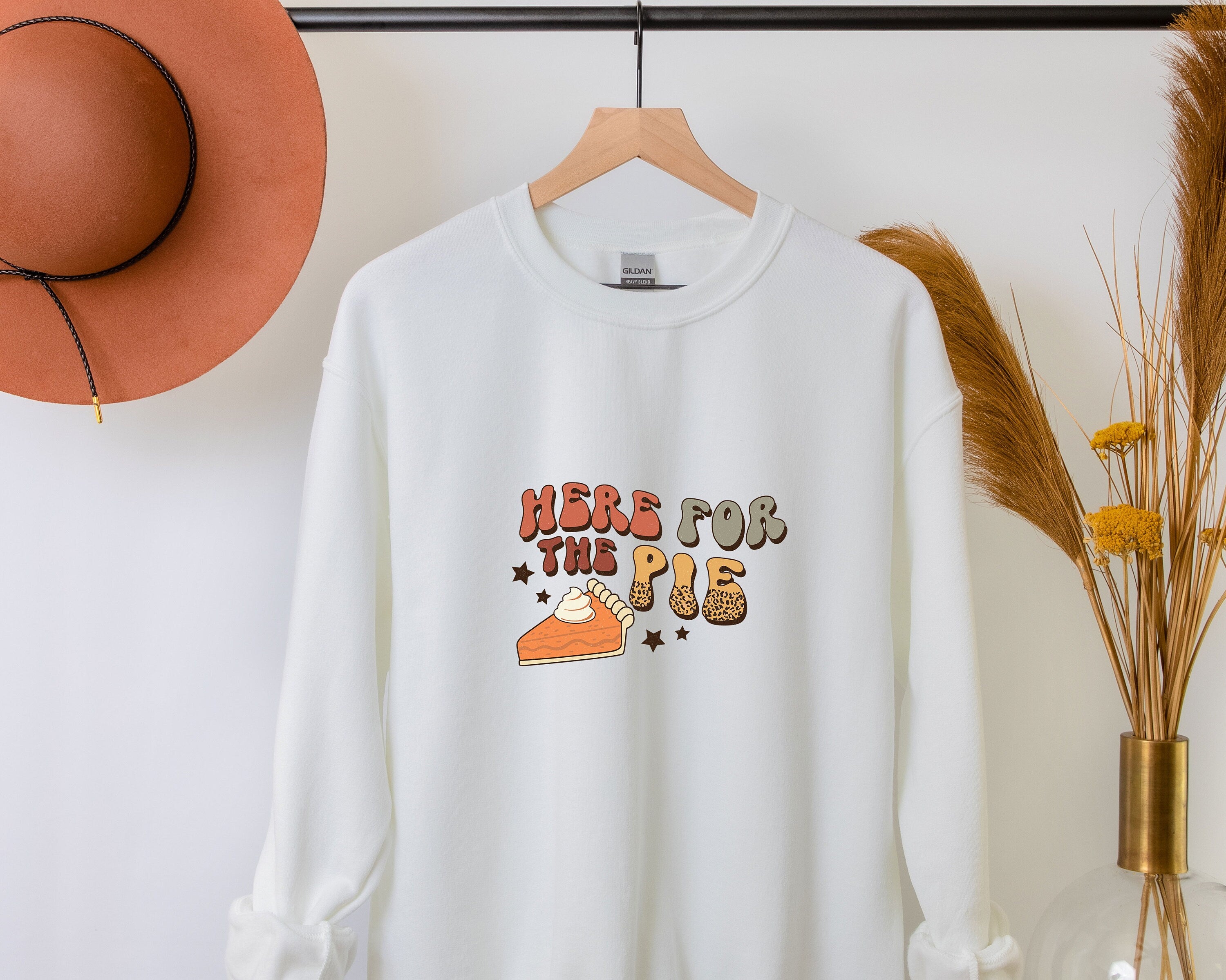 Thanksgiving sweatshirt, Sweater for turkey day, Fall Turkey day shirt, Thankful, Happy Thanksgiving, friendsgiving, thanksgiving dinner