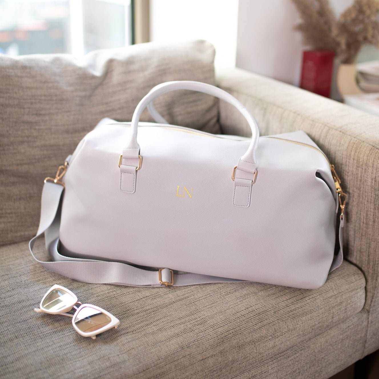 The Ultimate Weekend Bag – Perfect for Getaways - Jessica Hollie GiftsBag